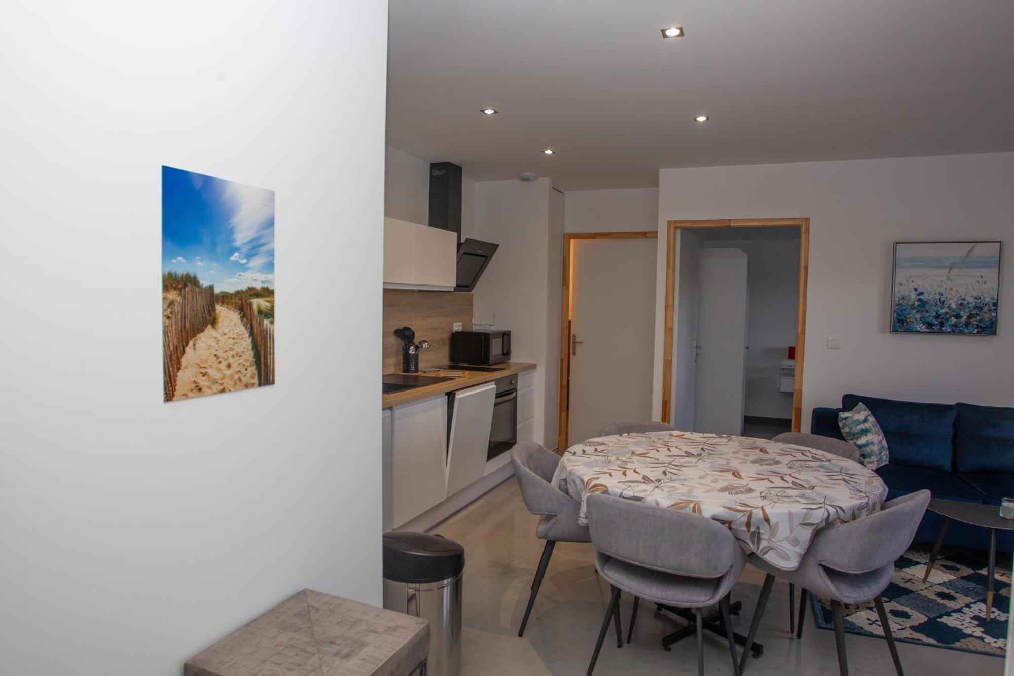 Appart Hotel Coutances Exterior photo