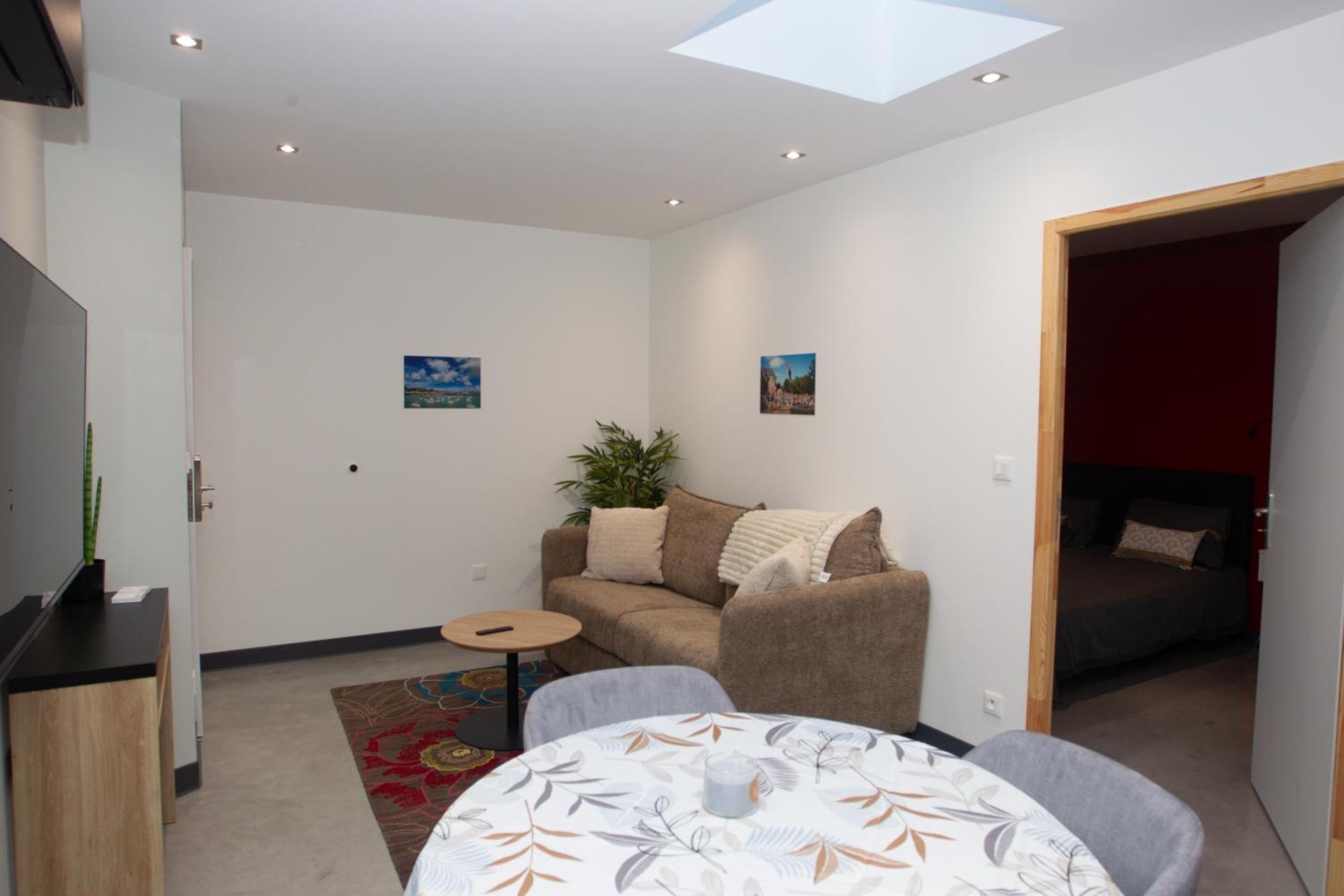 Appart Hotel Coutances Exterior photo